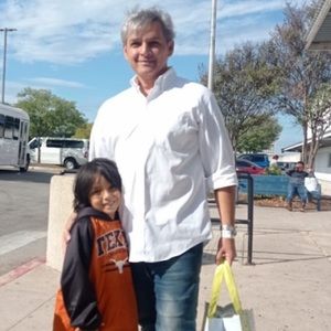 Meet your Posher, Gregorio